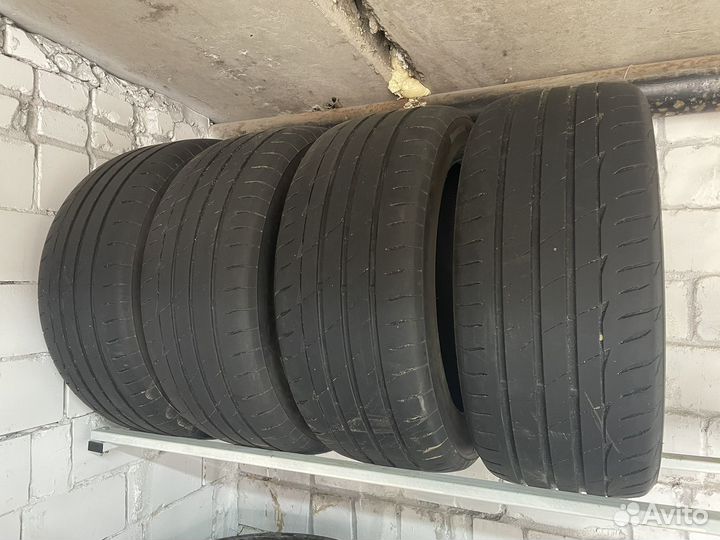 Bridgestone Potenza Adrenalin RE004 245/45 R18
