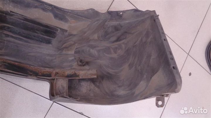 Бампер задний Infiniti QX56