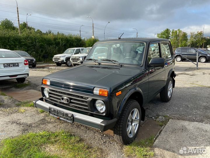 ВАЗ Niva Legend 1.7 МТ, 2023