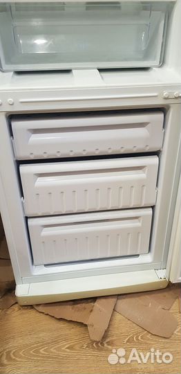 Холодильник б/у