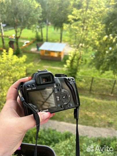 Canon eos digital 1000d