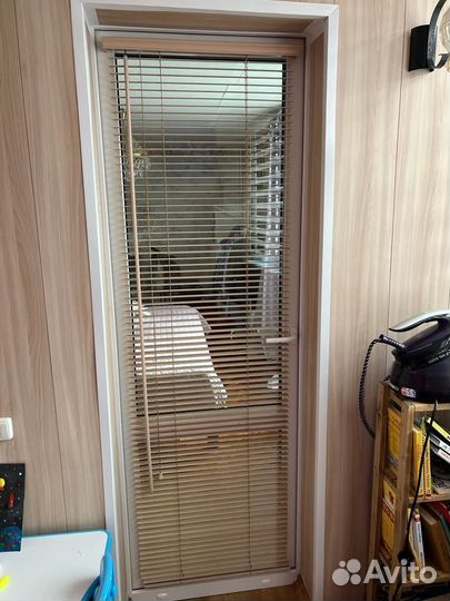 Горизонтальные деревянные жалюзи