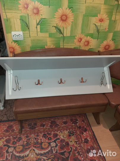 Обувница в прихожую бу с вешалкой