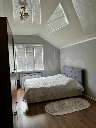 2-к. квартира, 60 м², 2/2 эт.