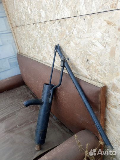 Ручной насос для воды
