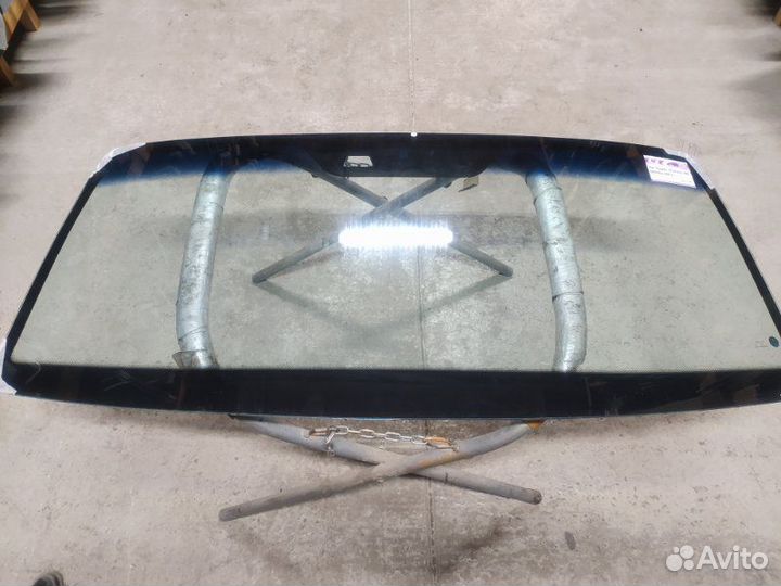 Стекло лобовое переднее Ssangyong Korando KJ