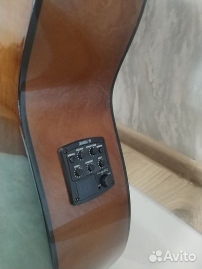 Электроакустическая классическая Yamaha C-70