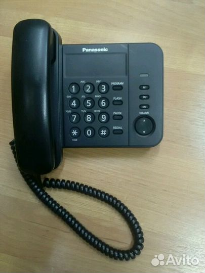 Проводной телефон Panasonic KX-TS2352RU