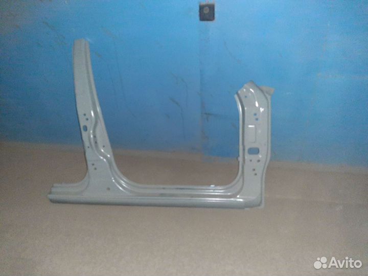 Веста порог правый