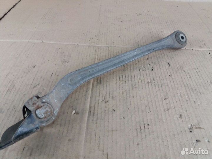 Рычаг подвески нижний задний правый Mercedes-Benz
