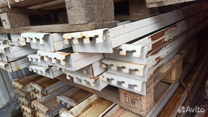 Стеллажи паллетные производства 21 век Б/У