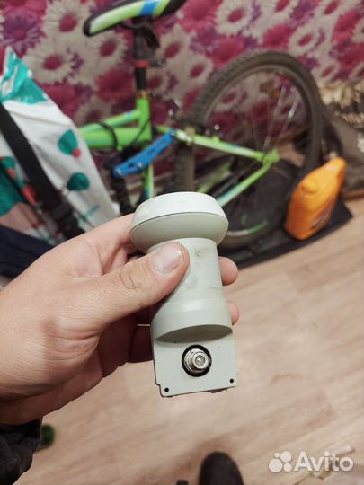 Универсальный спутниковый конвертер avaks AS-1553