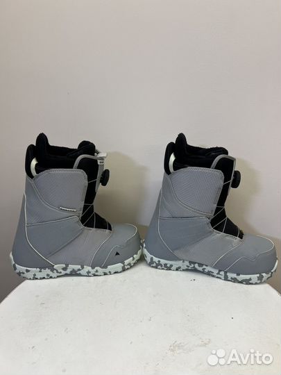 Сноубордические ботинки burton подростковые