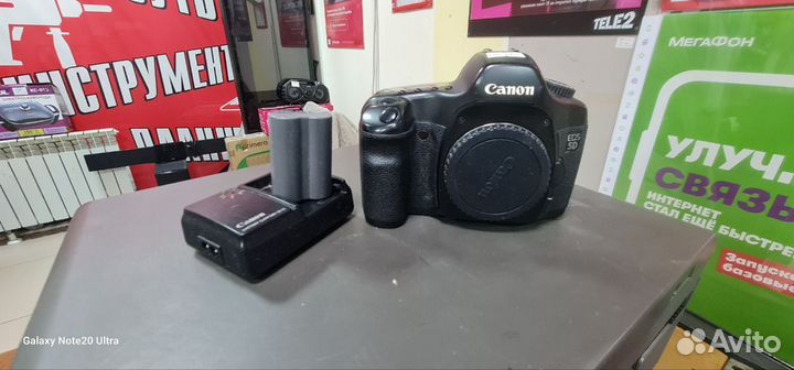 Фотоаппарат canon 5D