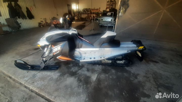 Lynx rave RE 800 etec