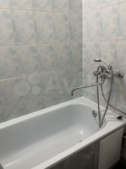 3-к. квартира, 60 м², 1/5 эт.