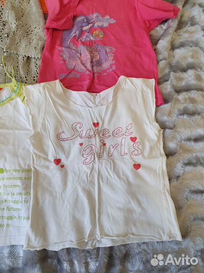 Кофта, футболки. Пакетом для девочки 98-104