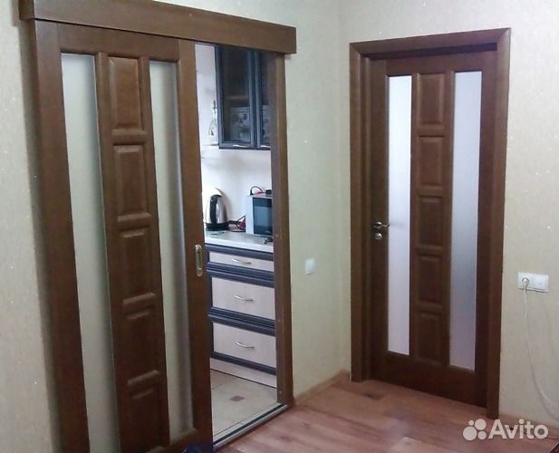 Установка межкомнатных дверей