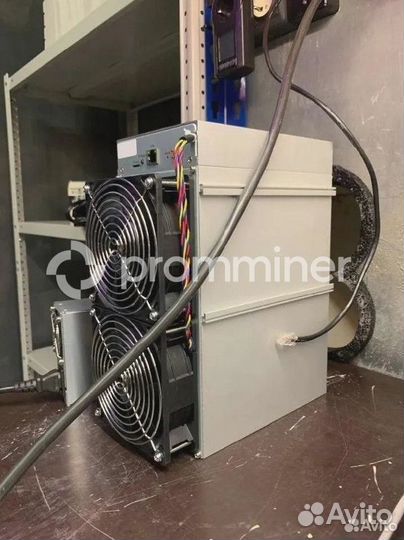 Asic Antminer Z15 420ksol