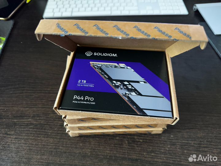 1TB SSD Solidigm P44 Pro наличие