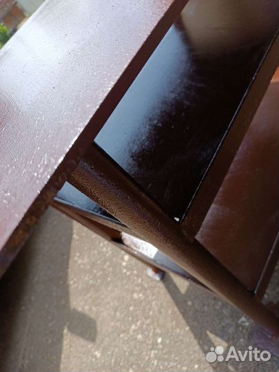 Стол металлический