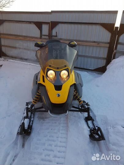 BRP SKI-DOO tundra LT 550 F