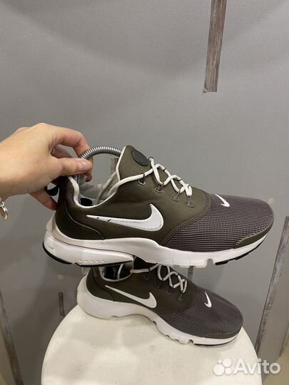 Кроссовки nike presto FLY размер 38,5