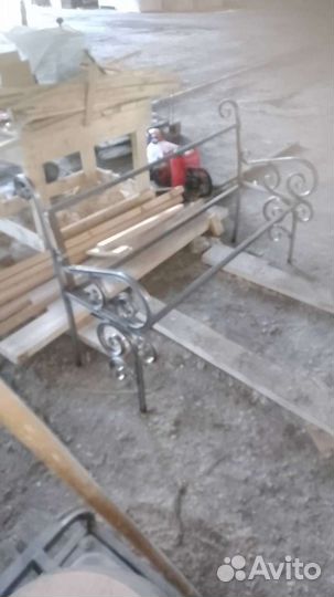 Лавка металлическая