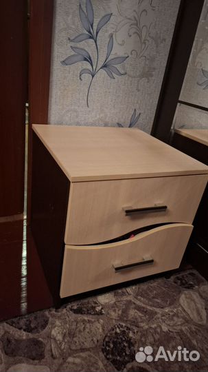 Тумба прикроватная белая бу