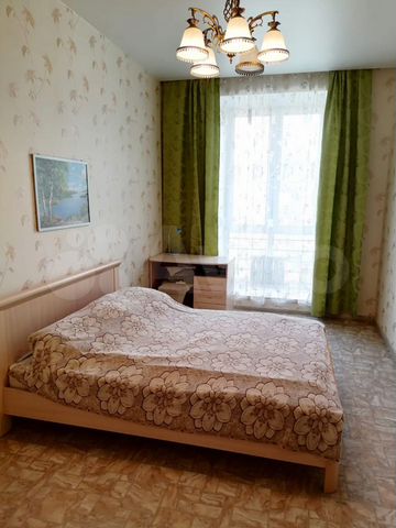 2-к. квартира, 67 м², 2/4 эт.