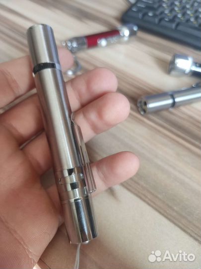 Лазерный фонарик