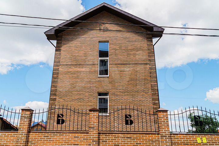 Таунхаус 121,7 м² на участке 1,1 сот.