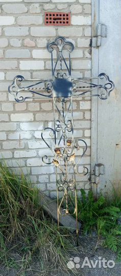 Крест кованый