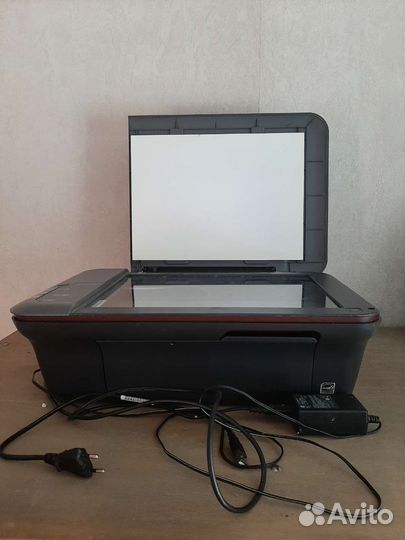 Принтер лазерный цветной hp
