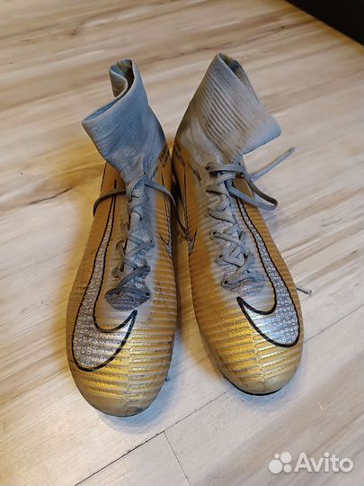 Футбольные бутсы nike mercurial 42