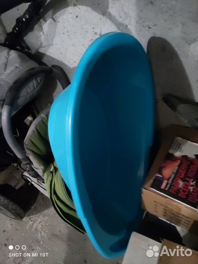 Детская ванночка для купания с подставкой