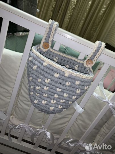 Детский трикотажный органайзер на кроватку