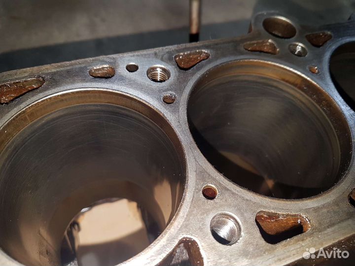 Блок двигателя Volkswagen passat b3 1.6 1f