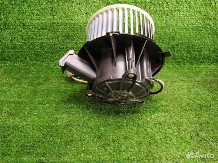 Моторчик печки Opel Astra J (2010-2016)