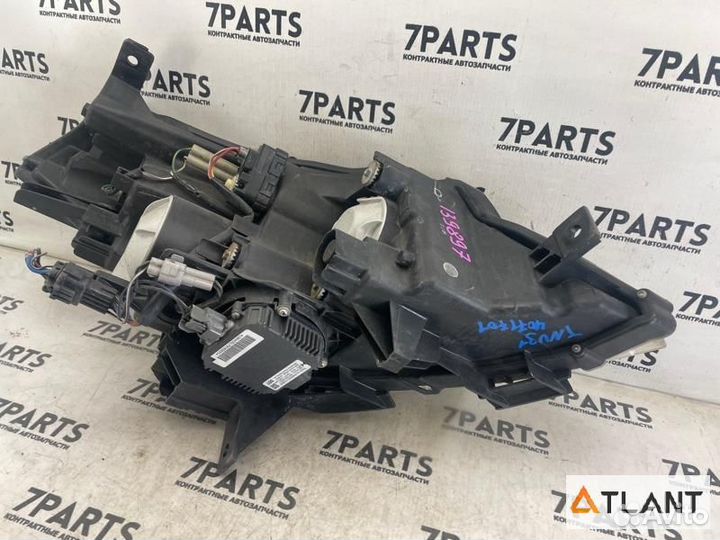 Фара передняя левая nissan presage