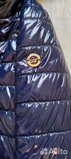 Демисезонное пальто для девочки, 146 размер