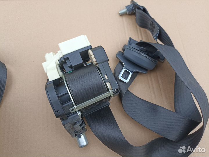 Ремень безопасности передний Fiat Albea 2010