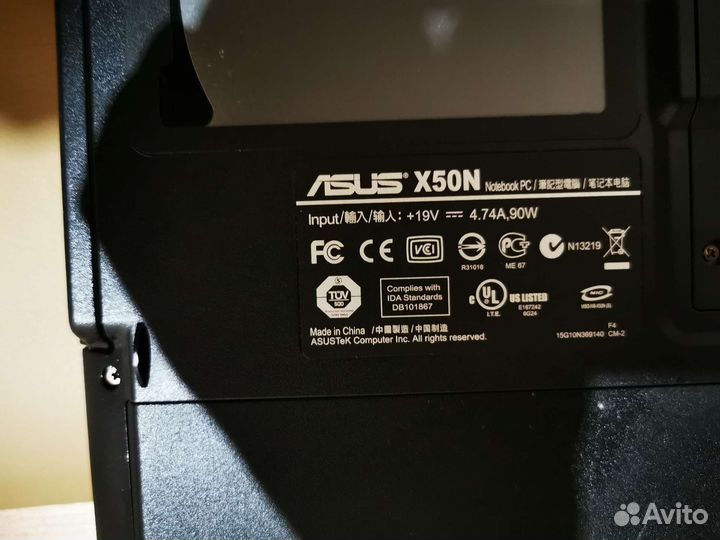 Ноутбук asus