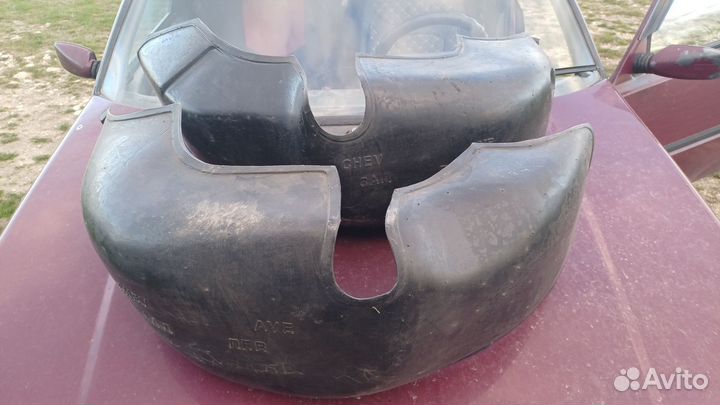 Подкрылки, локеры защита на шевролет авео