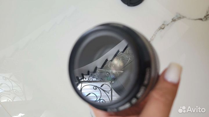 Canon ef 28mm f 1.8 usm