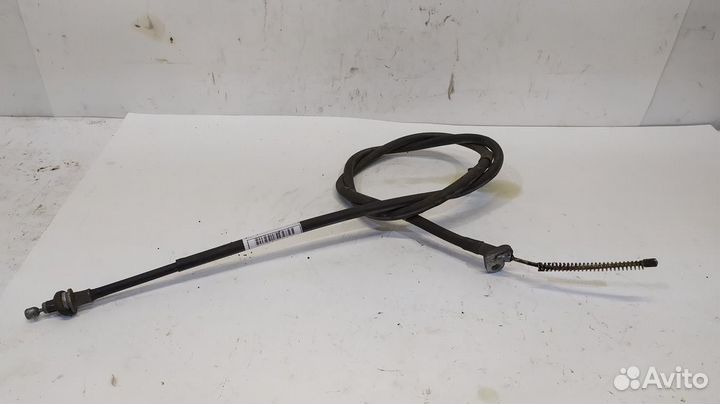 Тросик ручного тормоза nissan Note E11 05-13 задни