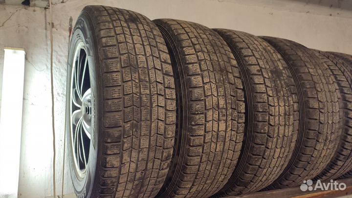 Dunlop Grandtrek SJ7 225/65 R17 102Q