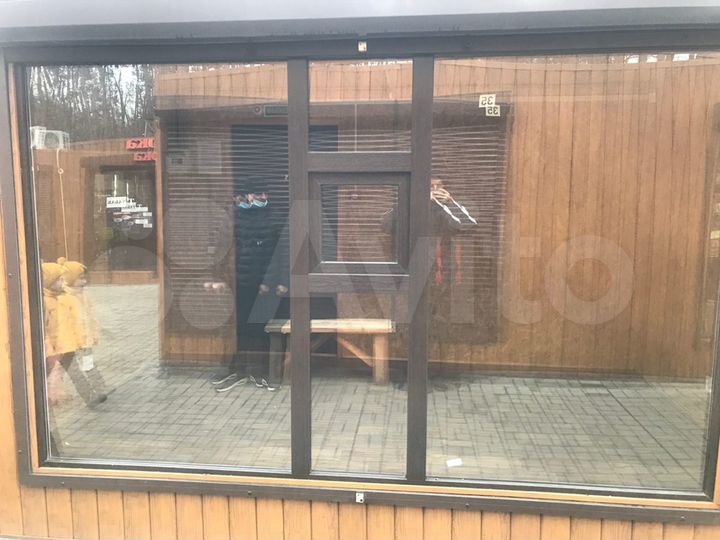 Торговая площадь, 12 м²