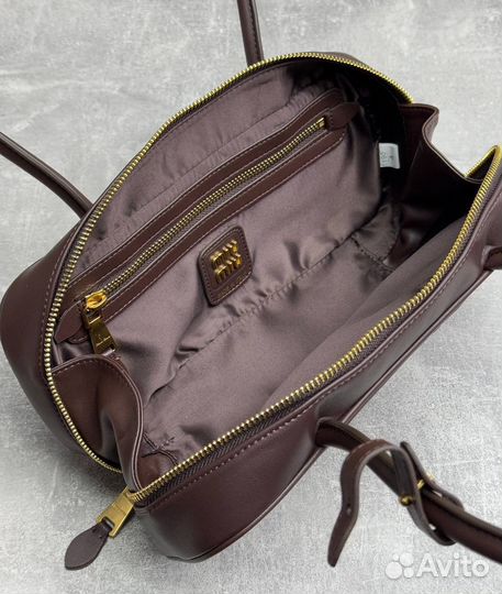 Сумка с ручками натуральная кожа MIU MIU шоколад