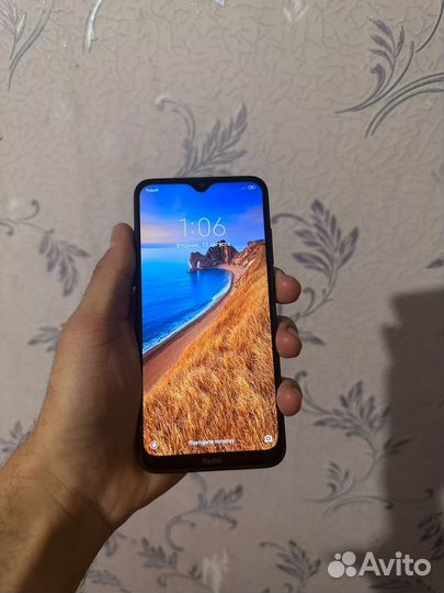 Xiaomi Redmi 8, 3/32 ГБ